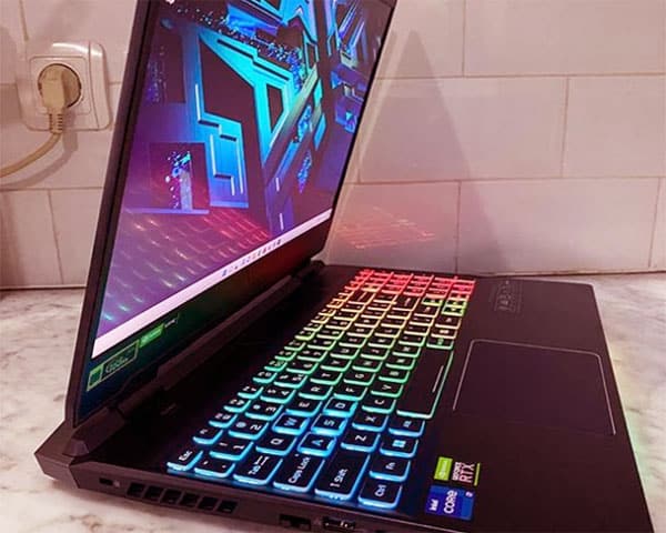 Acer predator helios 300